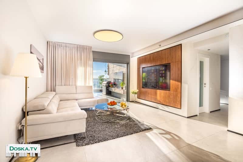 НА ПРОДАЖУ по эксклюзивному праву представительства в Азуре по адресу