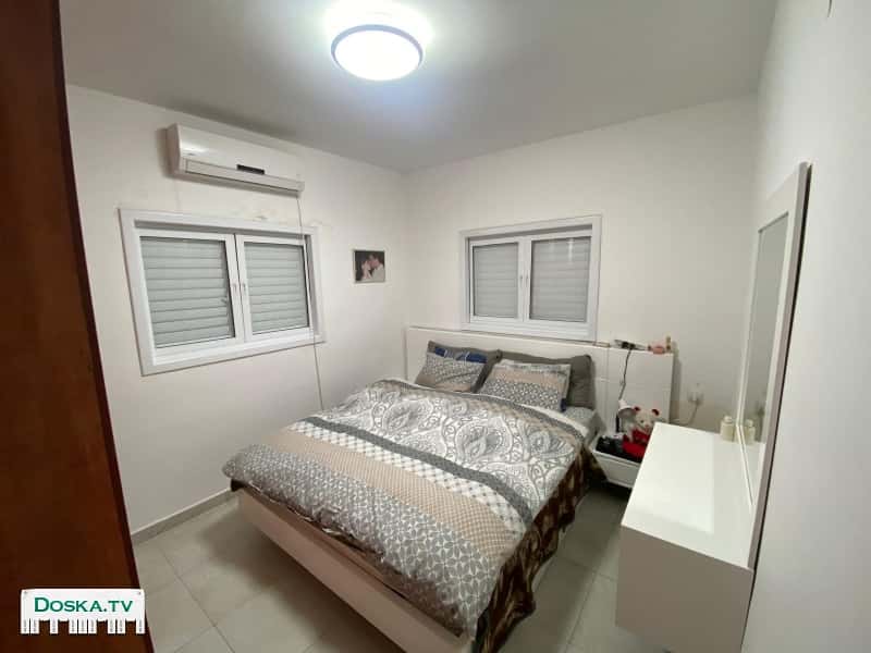 Ришон ле Цион  Сдается 4хкомнатная -р-н Ремез, рядом с