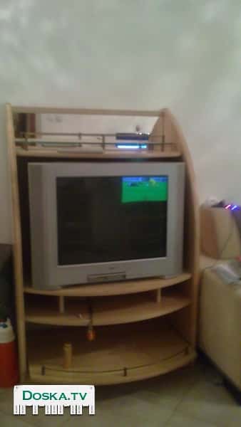 Тумбочка под телевизор производства DAX (Германия), можно вместе с телевизором