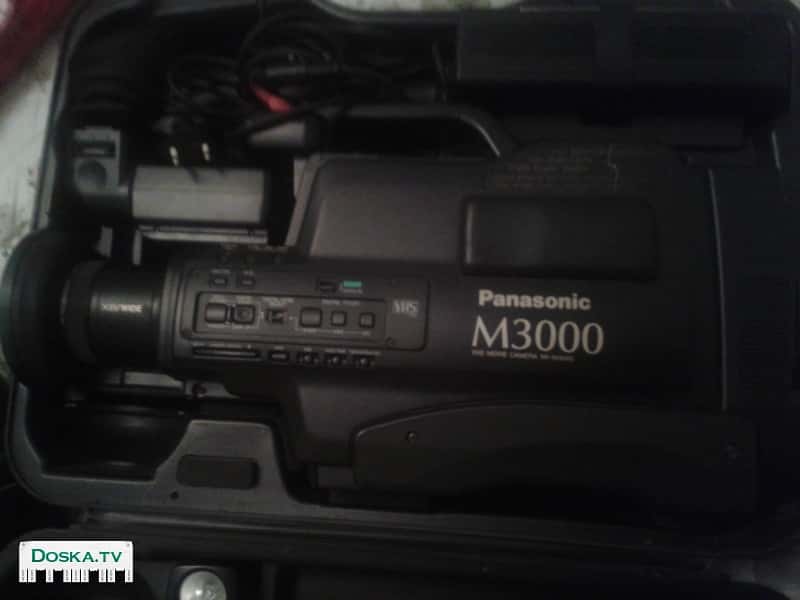 в хорошем состаянии професиональная камера