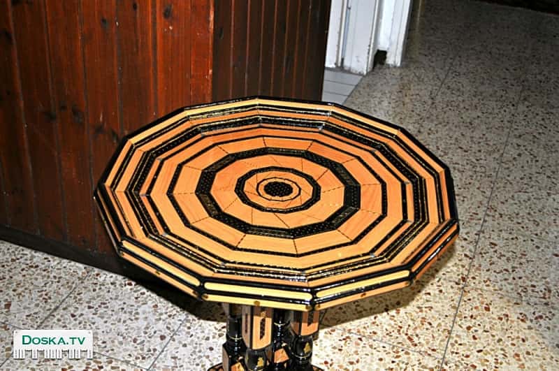 Использовал как журнальный столик.