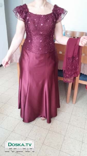 вечернее платье цвет бордо одето только 1 раз как новое+шлейф