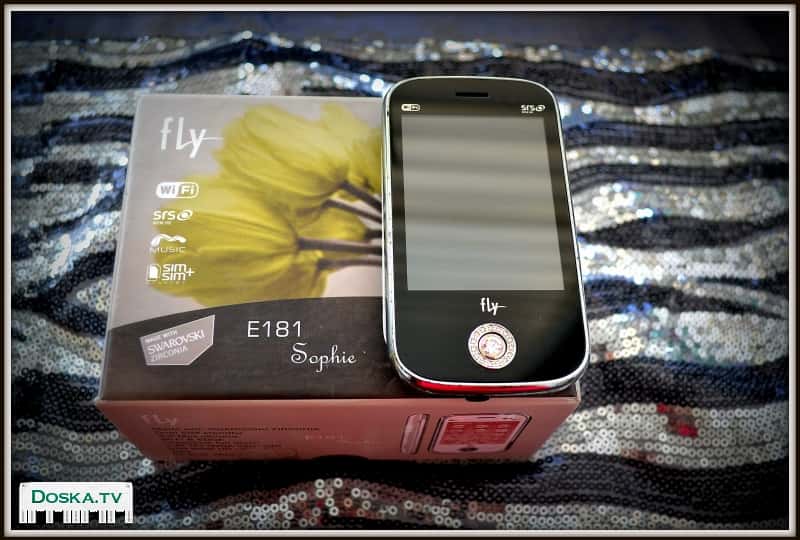 Стандарт: 	GSM 900/1800 Размеры: 	102 x 55.5 x 13 мм