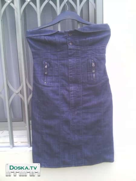 Платье джинсовое размер 38-40,  2 платья цветных размер М,