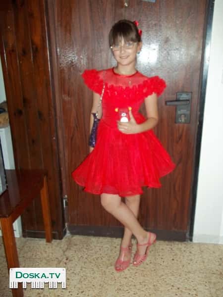 Платье для бальных танцев, на девочку 8-9 лет, бейсик, без