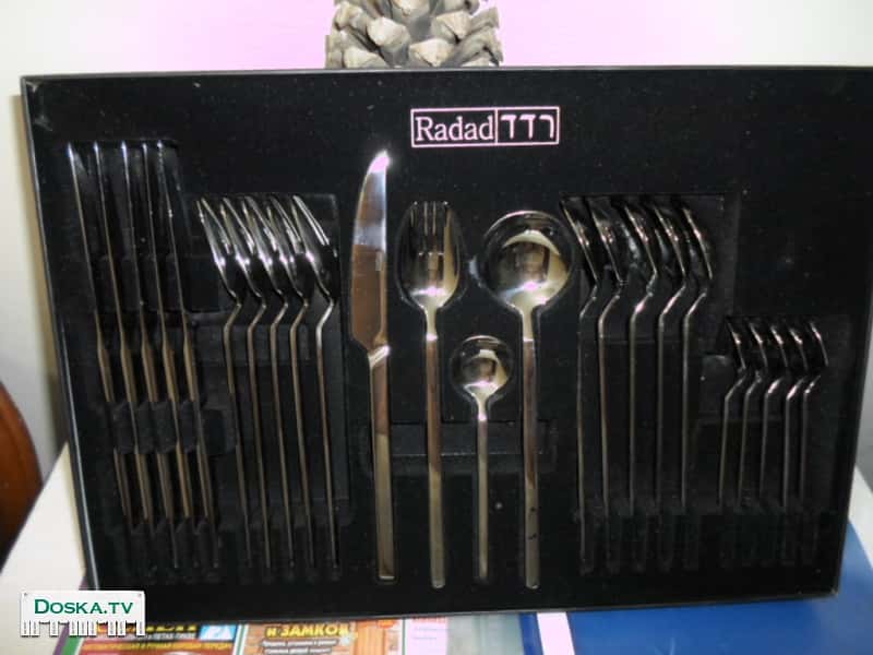 набор столовых приборов, новый, 24 предмета, в связи с переездом.