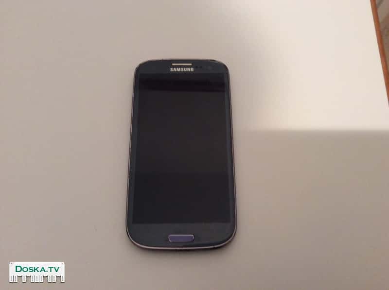Samsung Galaxy s3, в отличном состоянии. Всё хорошо работает. Оценка