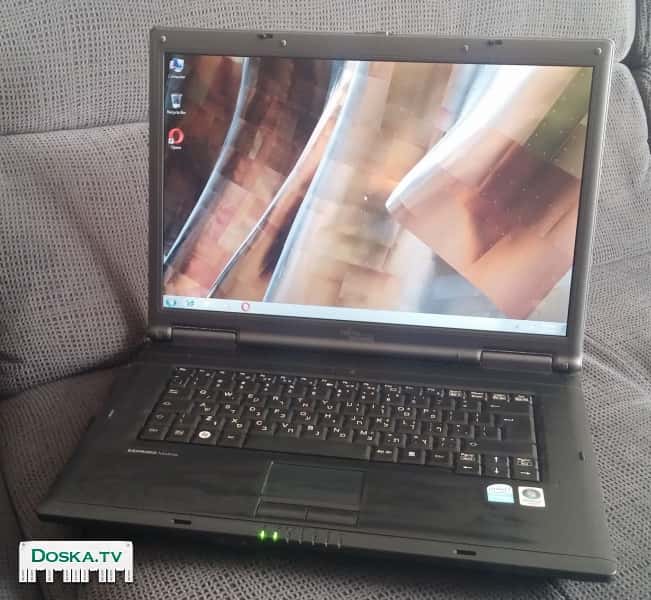 За 700 шекелей  ноутбук Fujitsu Siemens V5515 DualCore с