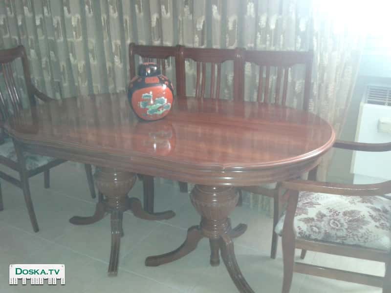 Стол без стульев. раздвижной. 160*90(+80 в длину). 500 шекель кресло