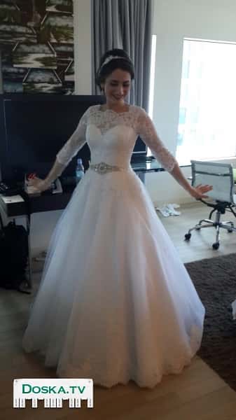 Шикарное качественное свадебное платье, привезено из-за границы, идеально для хупы,