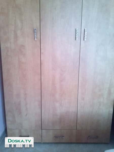 Размер 240х120, 2 секции, 2 ящика в нижней части.