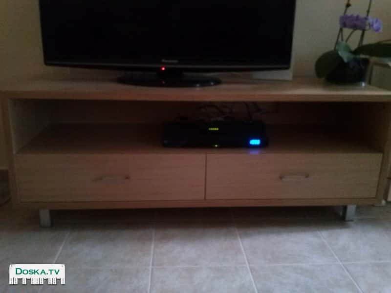 Тумба для телевизора, размер 147х56, светло бежевый цвет, 2 ящика