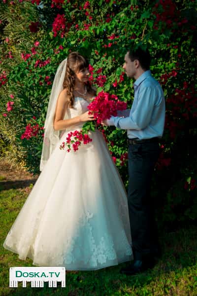 свадебное платье, сделано на заказ в сентябре 2015г. В отличном