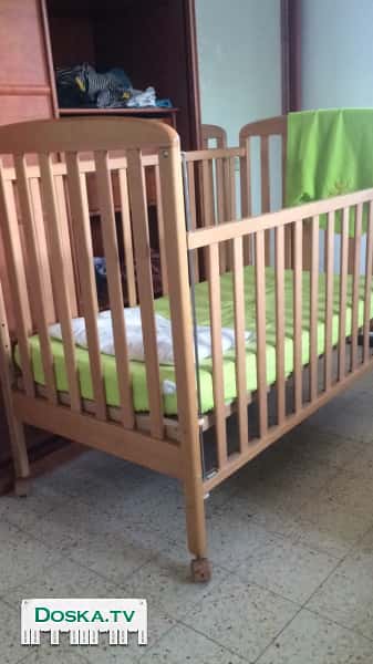 Детская кроватка от года до трёх. Хорошая. Дерево. Большая. С
