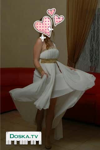 платье можно как свадебное или выпускное с аксессуарами. размер М.