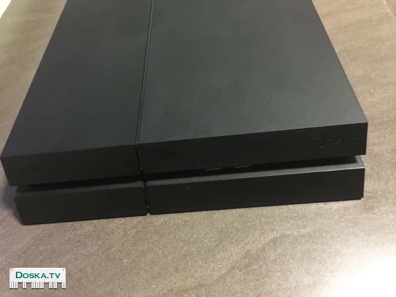 Sony Playstation 4 (PS4) 500gb. В Отличном cсостояние, год гарантии,