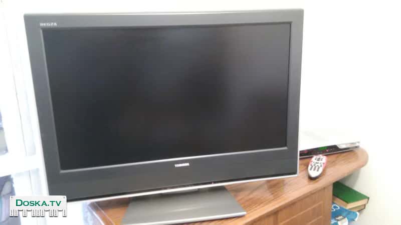 Телевизор Toshiba диагональ 90 см.