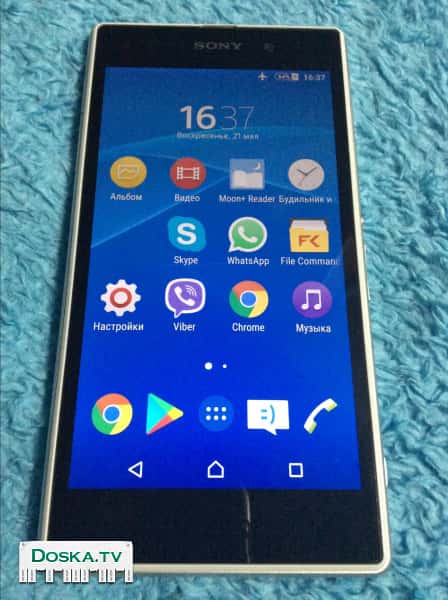Продаю Sony Xperia z1, состояние отличное, камера 20 мп, есть