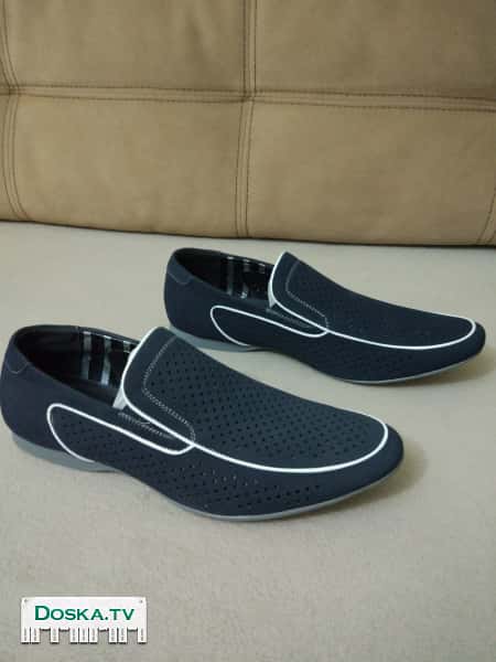 Мужские лёгкие новые туфли. Р-р 44  Отличного качества.