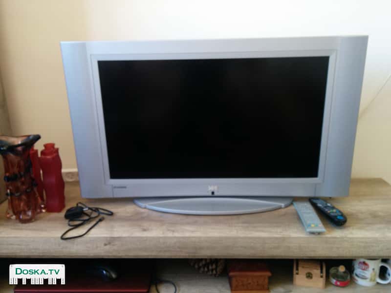 Телевизор стерео 32 инч в прекрасном состоянии, как новый, прекрасная