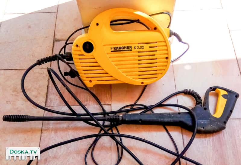 Бытовая мойка электрическая (220В) Karcher K2.02. В отличном состоянии. Мало