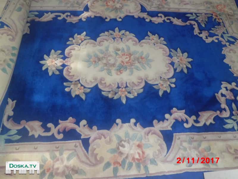 шерстяной ковер 1.60- 2.70.  Звонить по тел.