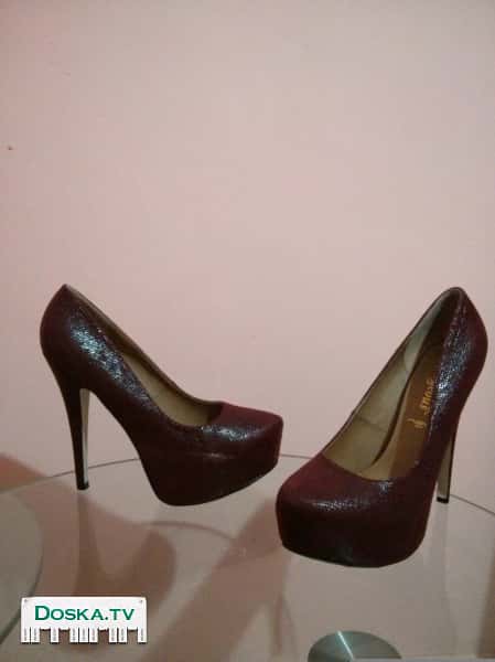 Продаю элегантные туфли очень в хорошем состоянии по 50 -70шек,