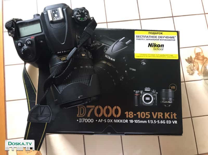 Зеркальный цифровой фотоаппарат Nikon D7000 с объективом Nikkor AF-S 18-105mm