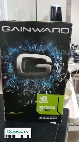 Видеокарта в упаковке.