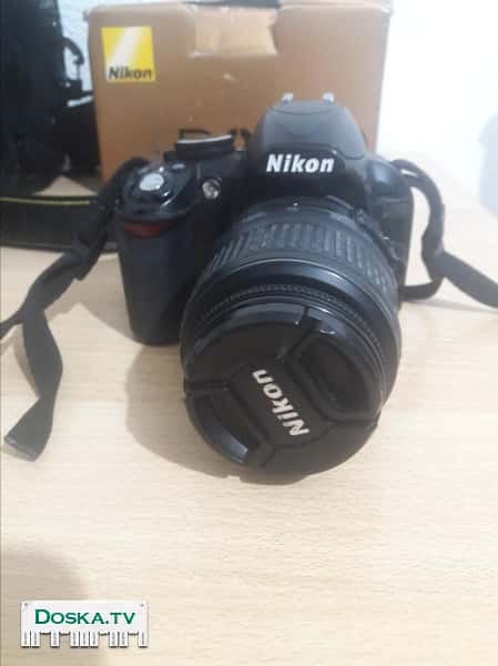 фотоаппарат в идеальном состоянии Nikon D3100 +объектив nikor 18-55.Торг уместен.