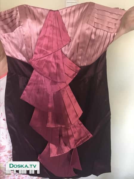 Новое шелковое платье. Размер 40.