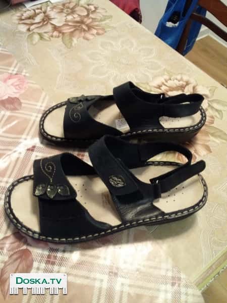 НОВЫЕ босоножки. Ортопедические FLY FOOT Размер:39-40 BOЗМОЖЕН ТОРГ. МОГУ ПРИВЕЗТИ