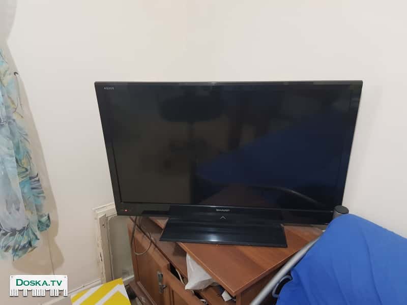 Телевизор SHARP 32" как новый. Звонить после 19.00