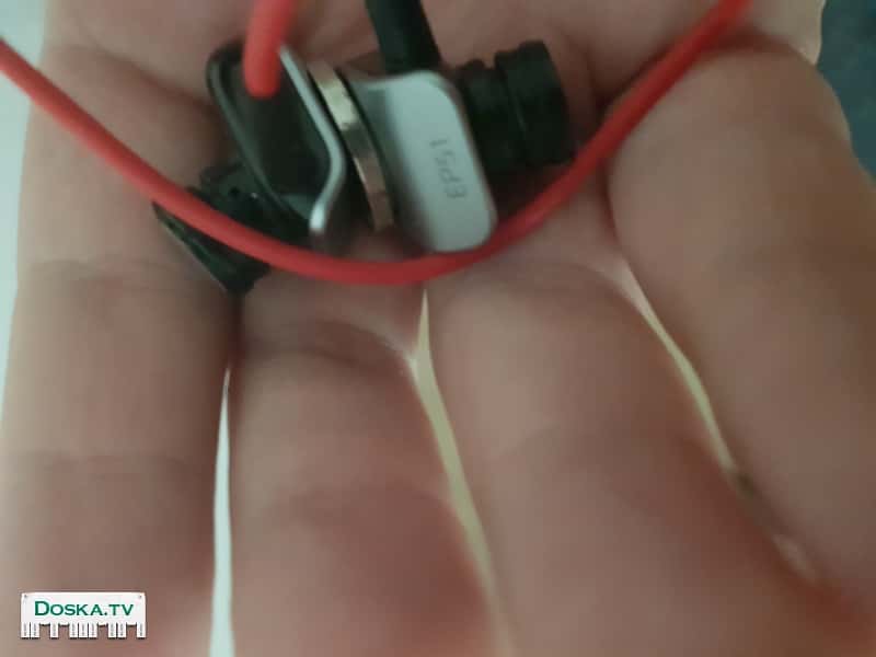 блютуз наушники Meizu EP51, полностью рабочие, покупались в Украине меньше