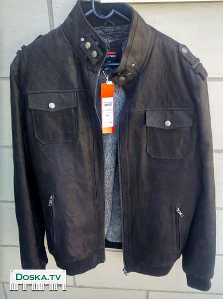 Куртка из натуральной кожи. Меховая подкладка. Цвет коричневый. Размер ХL.