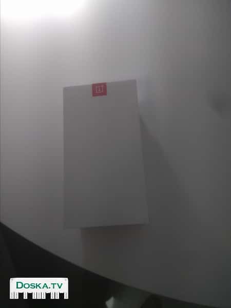 телефон Oneplus 6T.Новый,с упаковкой,не использовался.Был куплен 10 февраля 2019 в