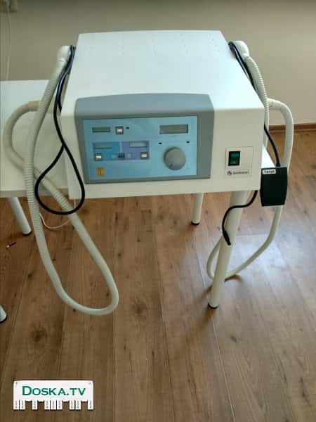 Многофункциональный косметологический Аппарат для Фотоэпиляции волос, Фотоомоложения лица, шеи,декольте,лечения купероза,пигментации