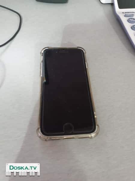 IPhone 6  практически новый