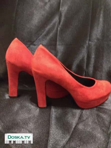 Туфли женские.