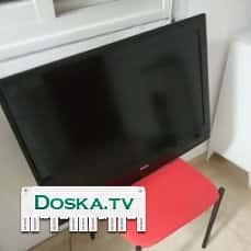 Хороший, чистый телевизор. 32 инч. работает хорошо. вместе с рамкой