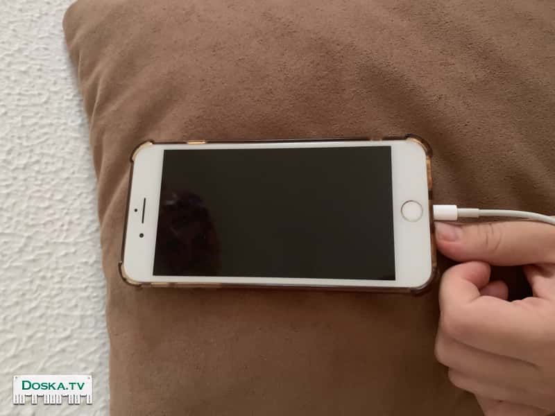 В хорошем состоянии, в подарок 2 чехла