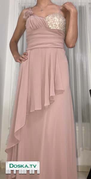 Вечернее, длинноеплатье из шифона с небольшим шлейфом. Цвет капучино. Расшито