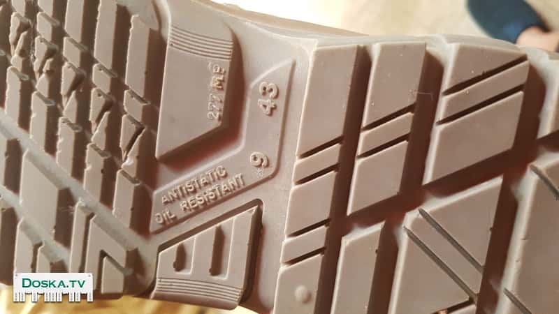 Рабочие ботинки фирма you Power и меньше месяца размер 42.43