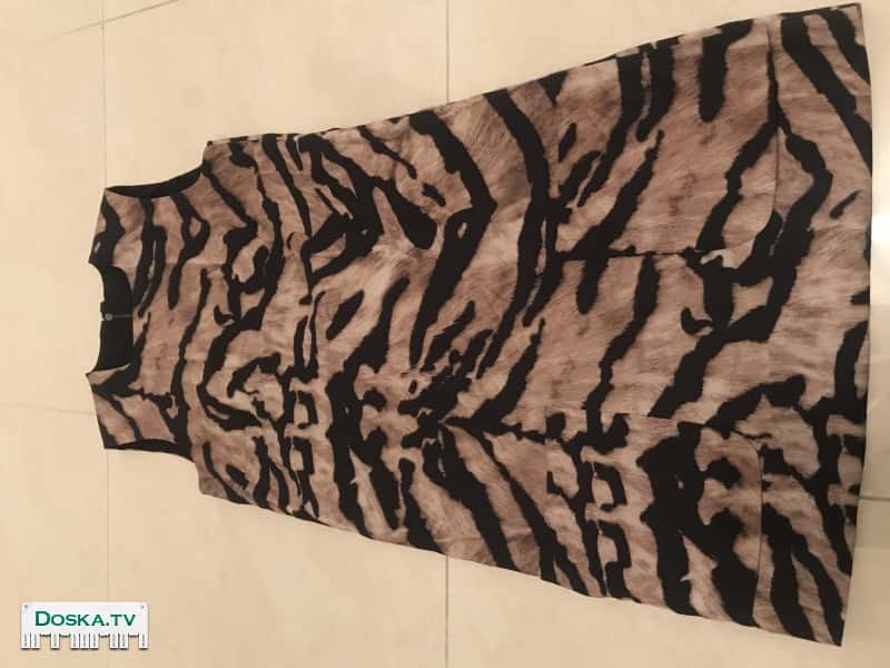 Летнее платье б/у  с подкладом, размер s