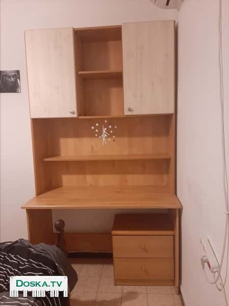 Стол+тумбочка