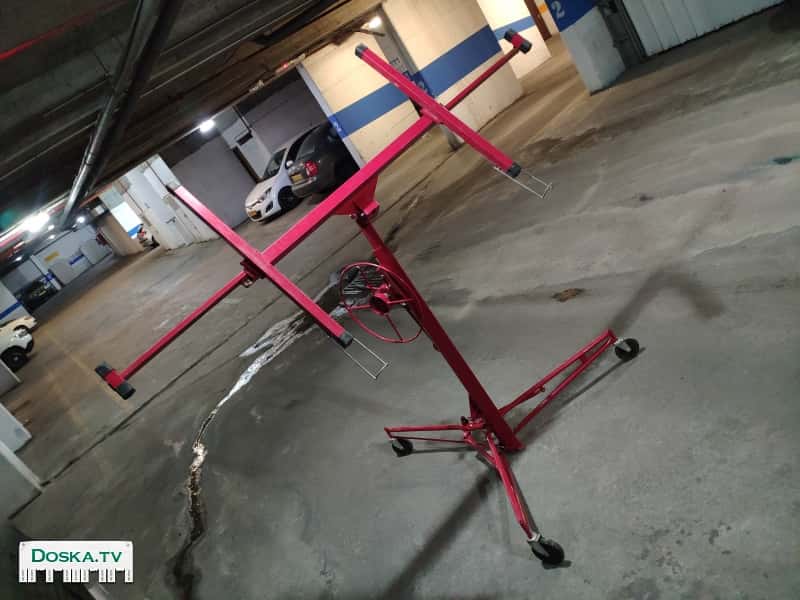 подъёмник для гипсокартона в отличном состоянии.