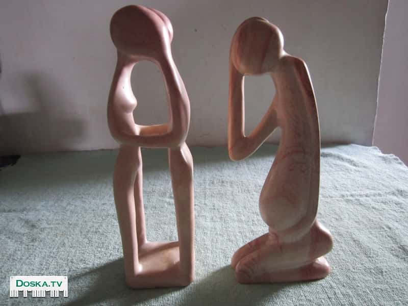 "Любовь и отчаяние"-2 Фигуры керамические. Состояние-отличное. Высота:21 см. Спасибо.