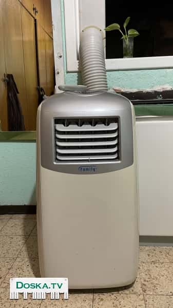 В связи с переездом продаю Кондиционер напольный,передвижной.Режим-охлаждение и обогрев,увлажнение.Пульт и