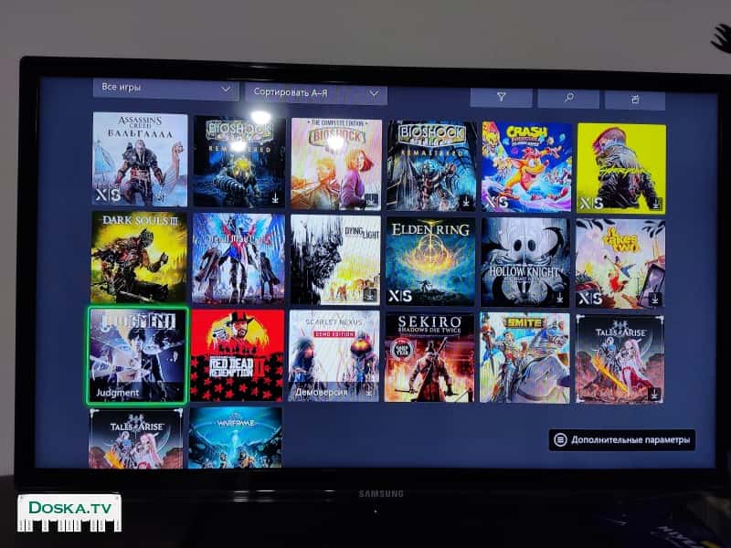 Xbox series x в отличном состоянии, 20 игр.