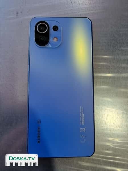 Продаю потому что покупаю новый телефон